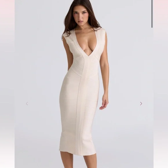 House of CB The Super Plunge - Picture 7 of 7